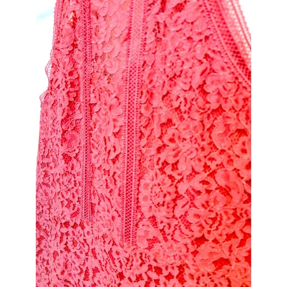 Express HIGH NECK LACE SHEATH DRESS CORAL sz 14 - Picture 11 of 13